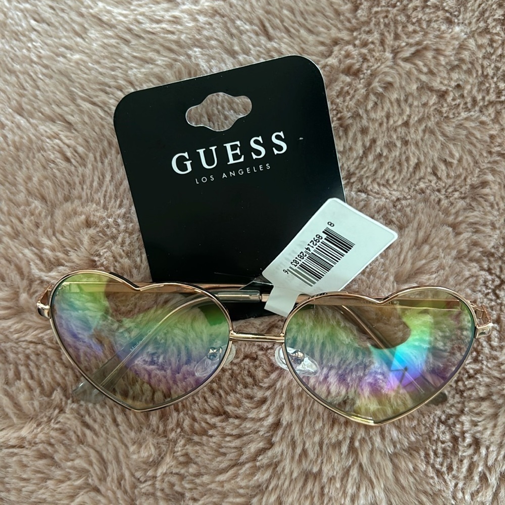 Guess Girls Heart Sunglasses Gold Rainbow Lens NWT